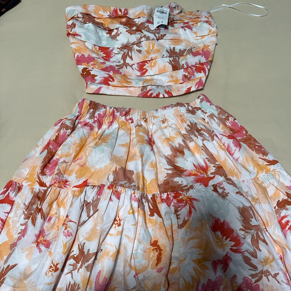 Abercrombie Pink Floral set poplin volume mini skirt strapless ruched top Small